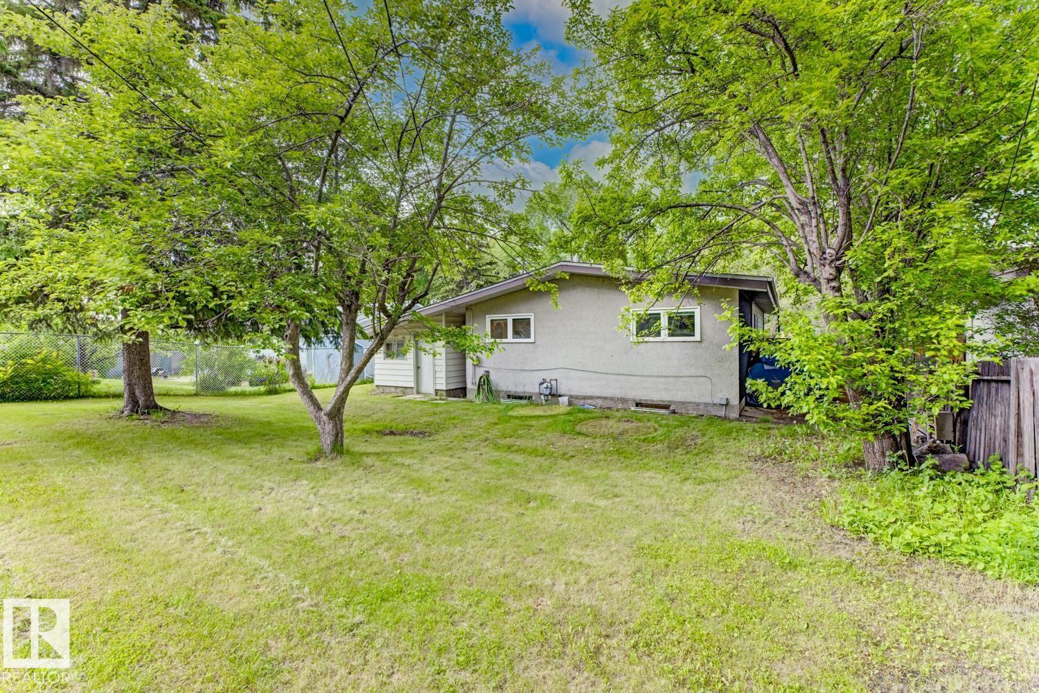 33 HAZEL ST — photo 47