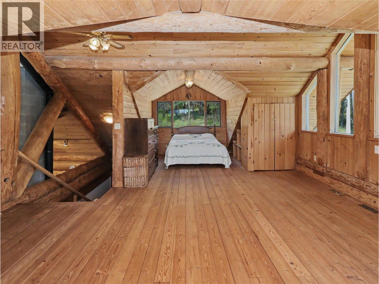 5200 Hardy Mountain Road - 35