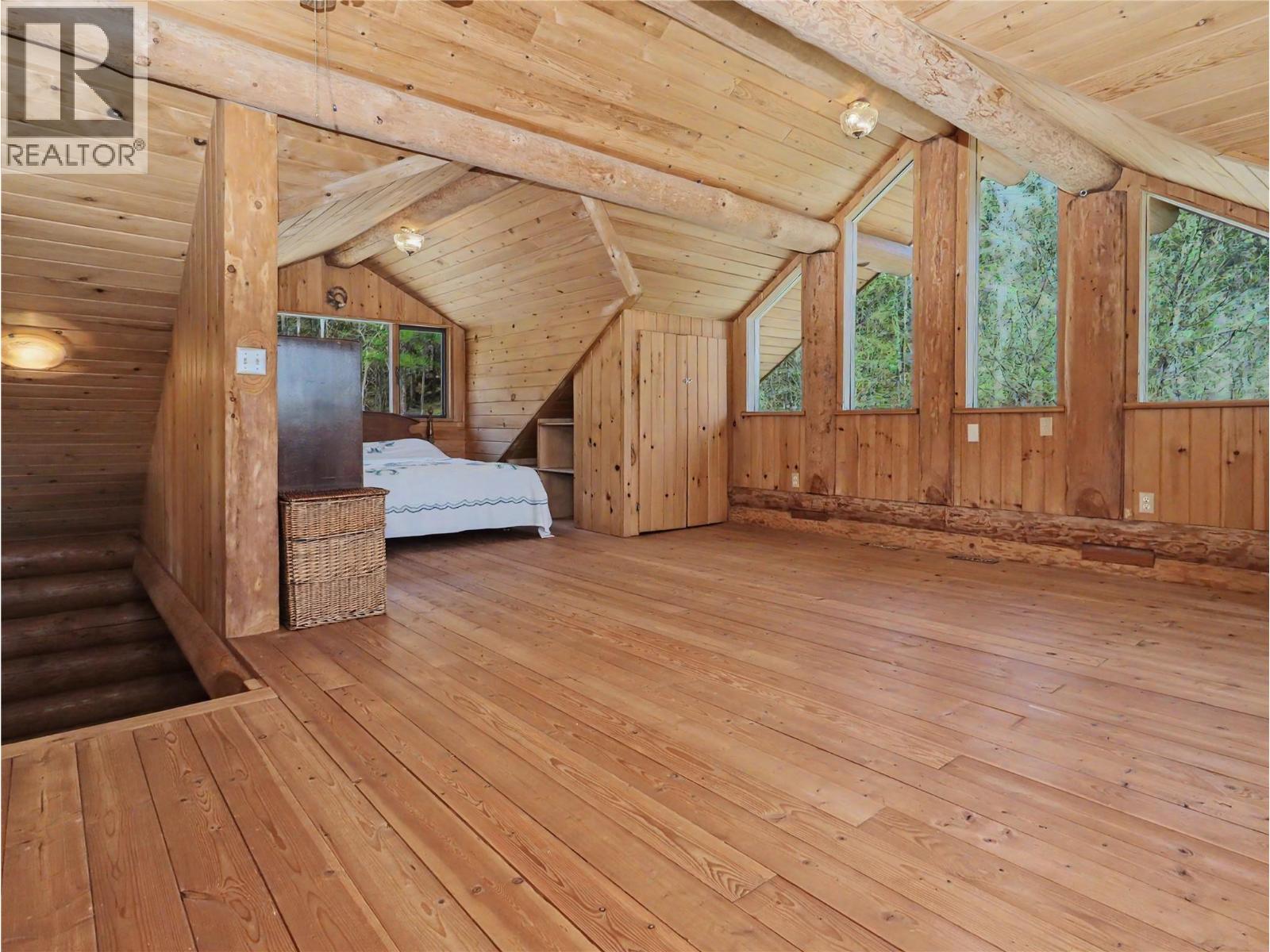 5200 Hardy Mountain Road - 38