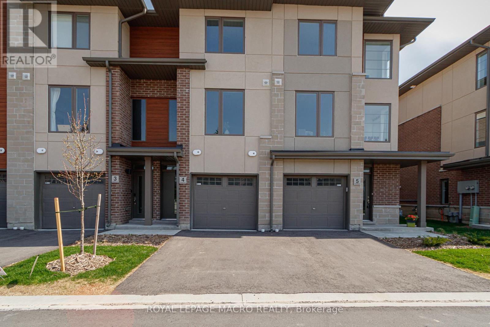 #4 35 DAWSON DRIVE - 1