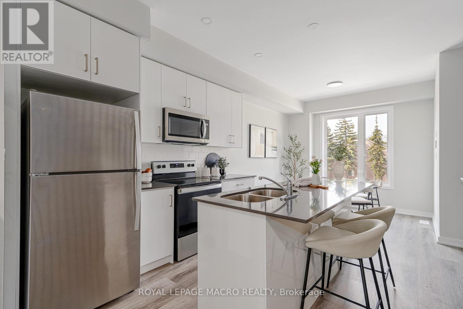 #4 35 DAWSON DRIVE - 3