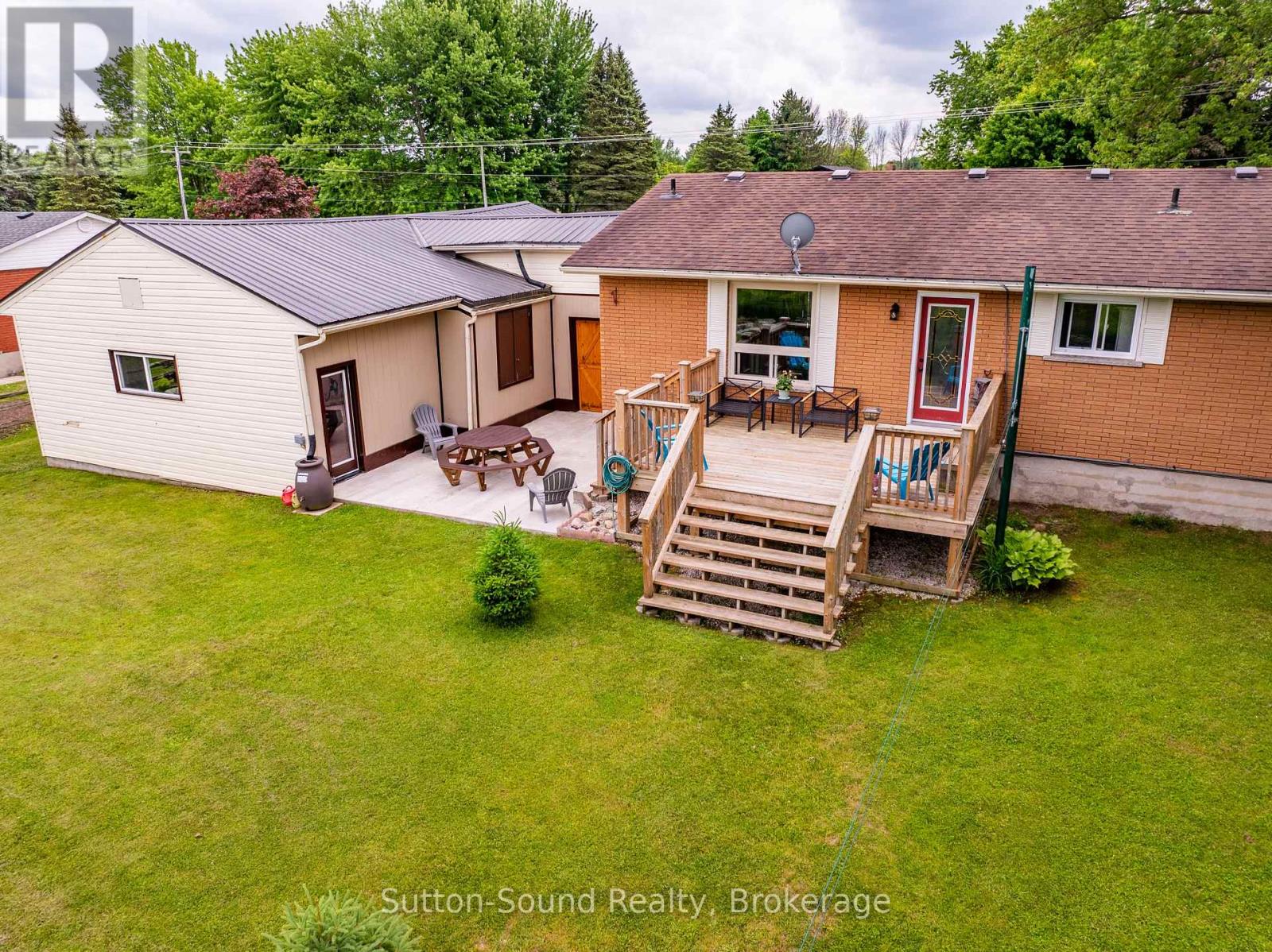 829 30TH STREET W - 28