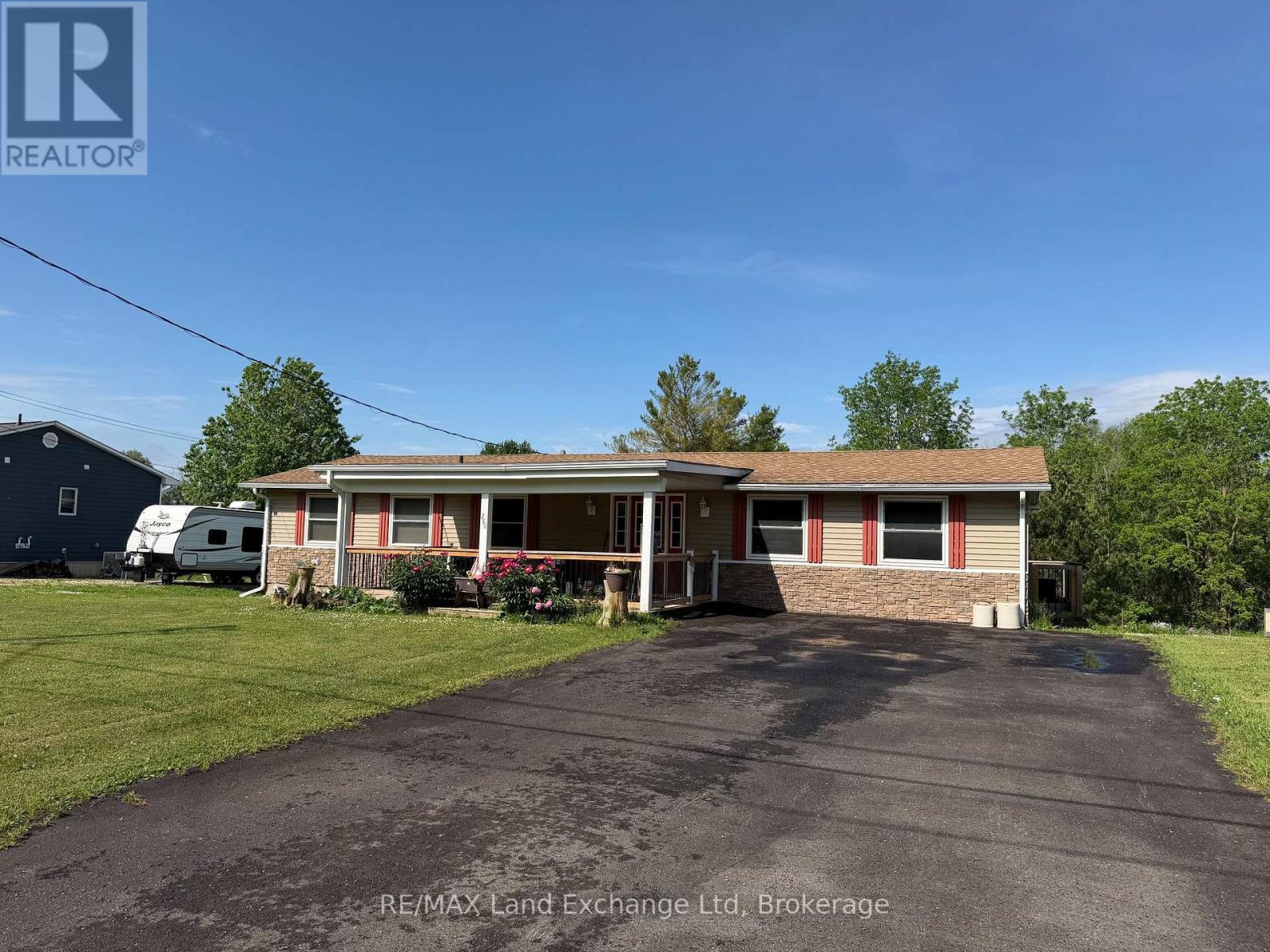 246 DIAGONAL ROAD - 21