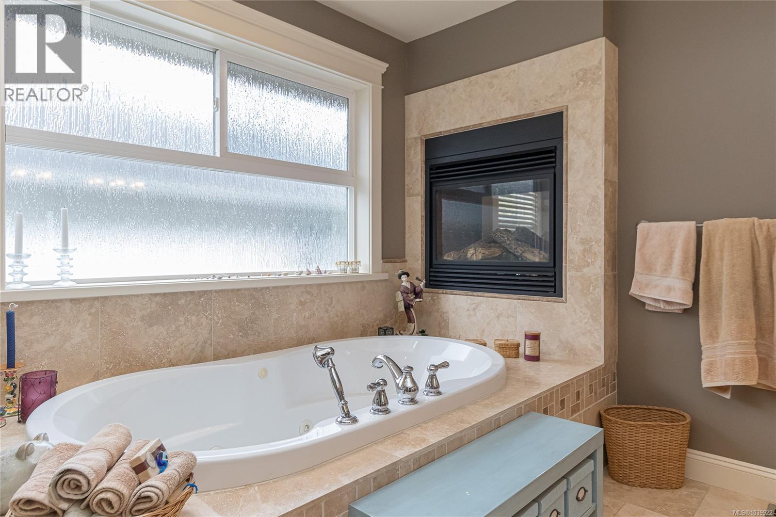  1293 Rockhampton Close, Langford