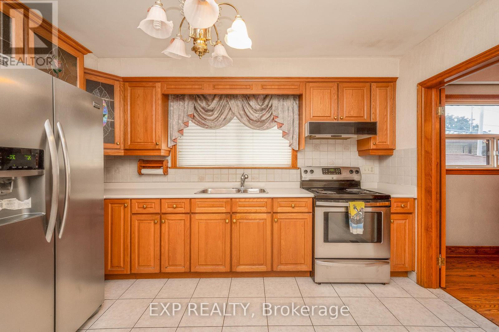 52 STORER DRIVE - 12