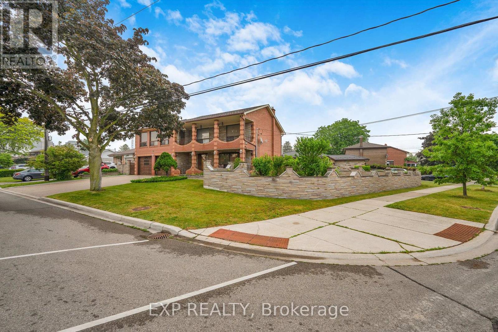 52 STORER DRIVE - 41