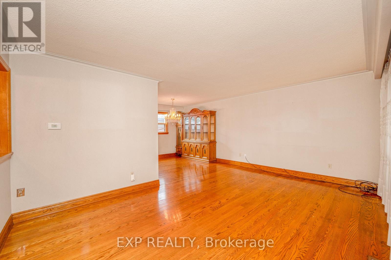 52 STORER DRIVE - 6
