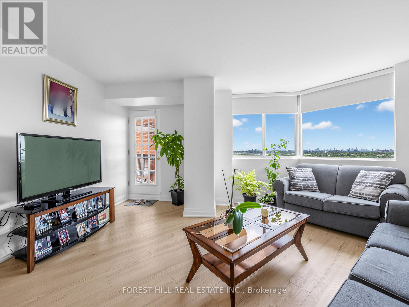 #1812 236 ALBION ROAD - 10