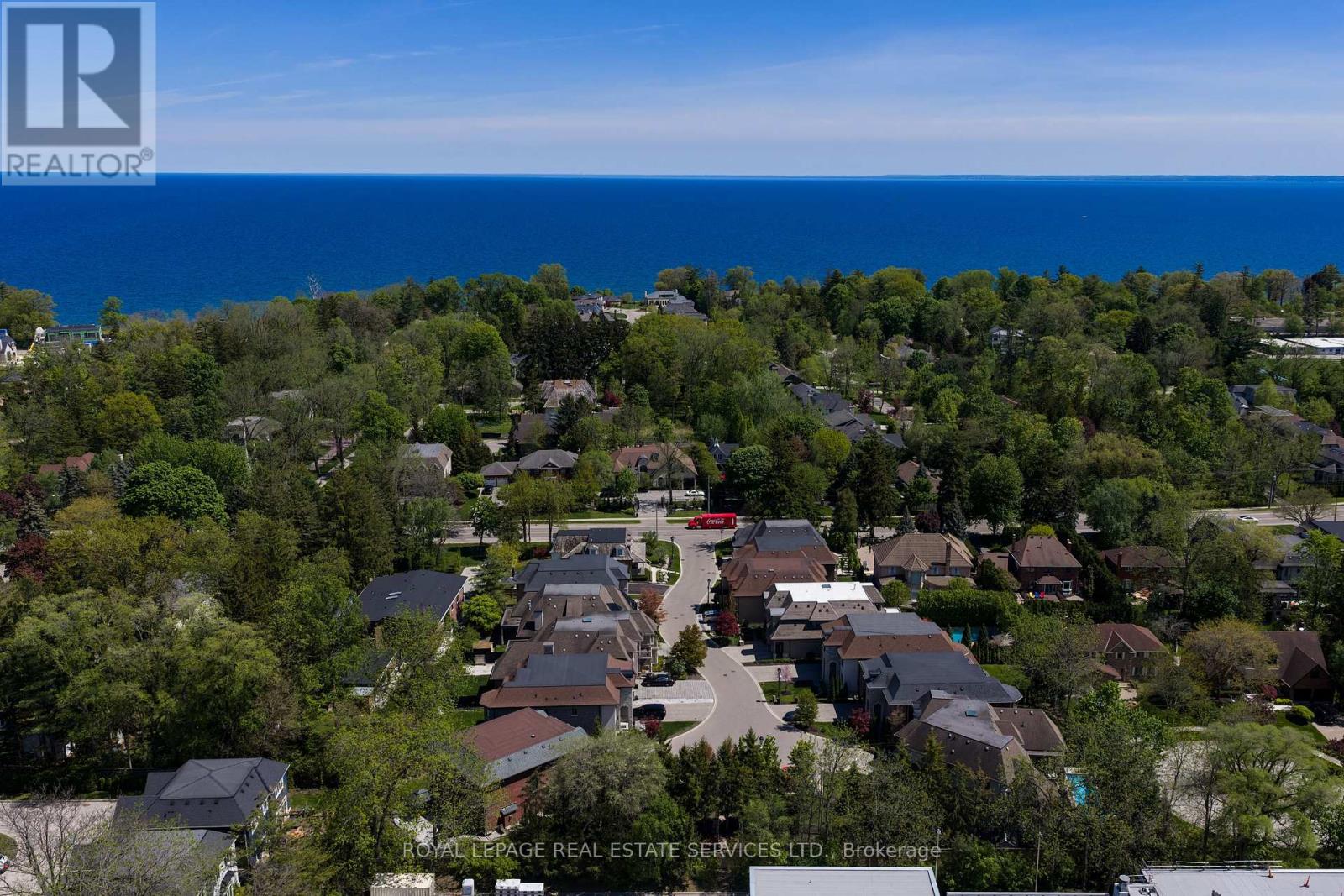 125 PALISER COURT - 43