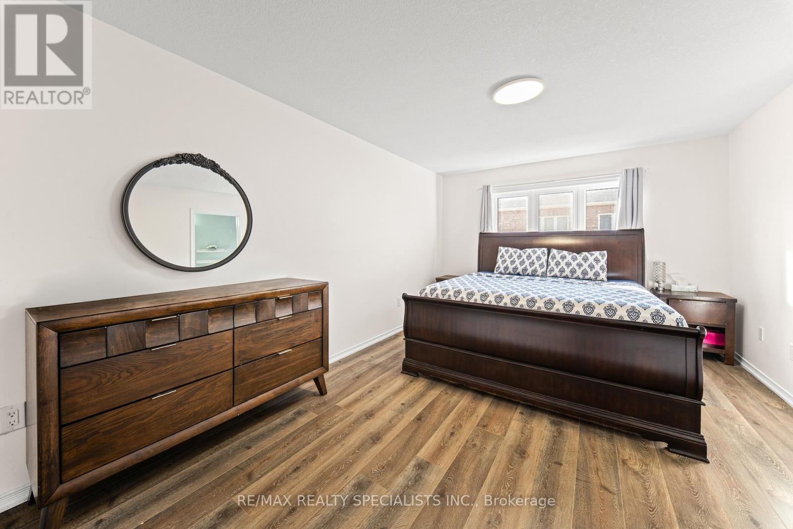 67 BAFFIN CRESCENT - 14
