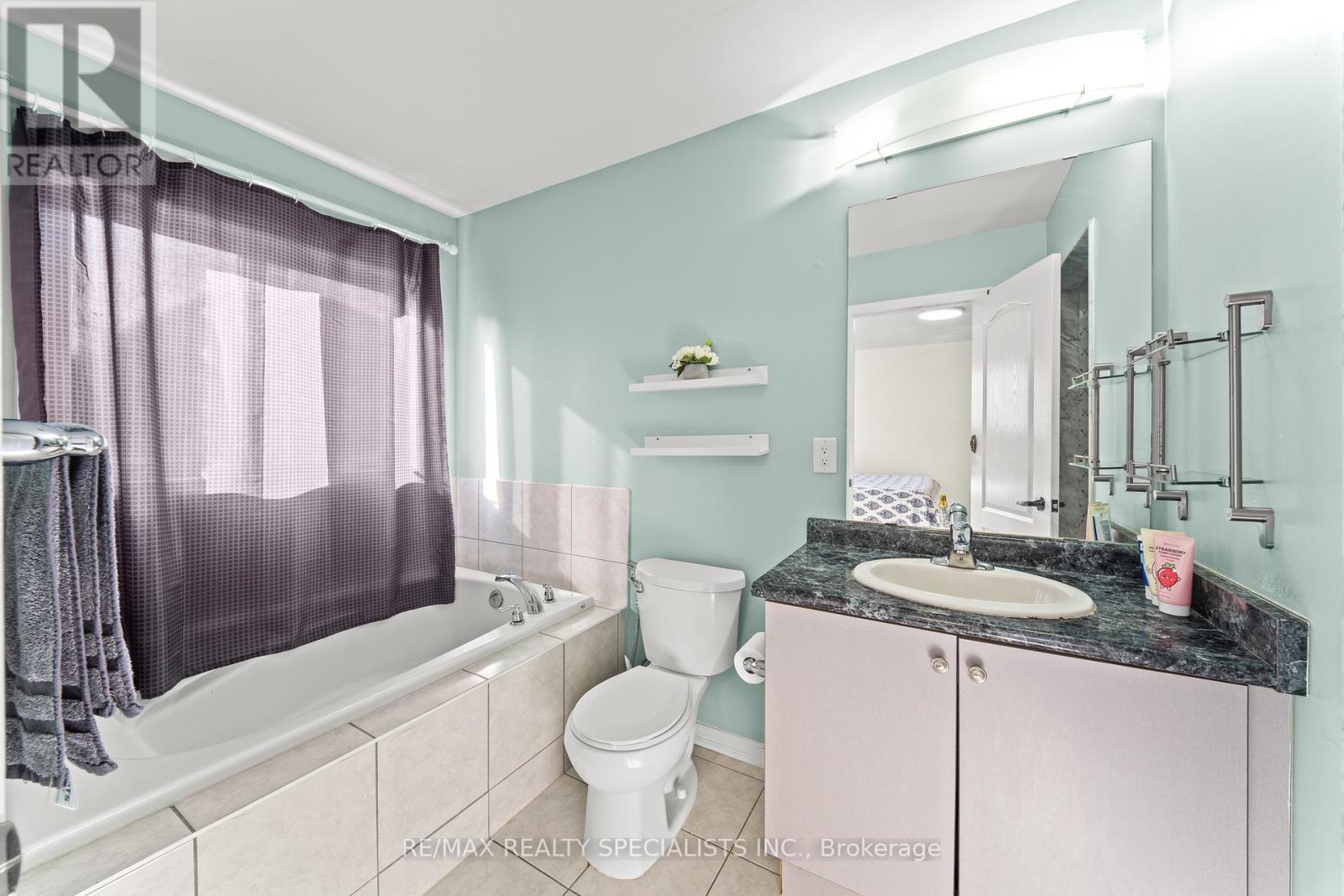 67 BAFFIN CRESCENT - 15