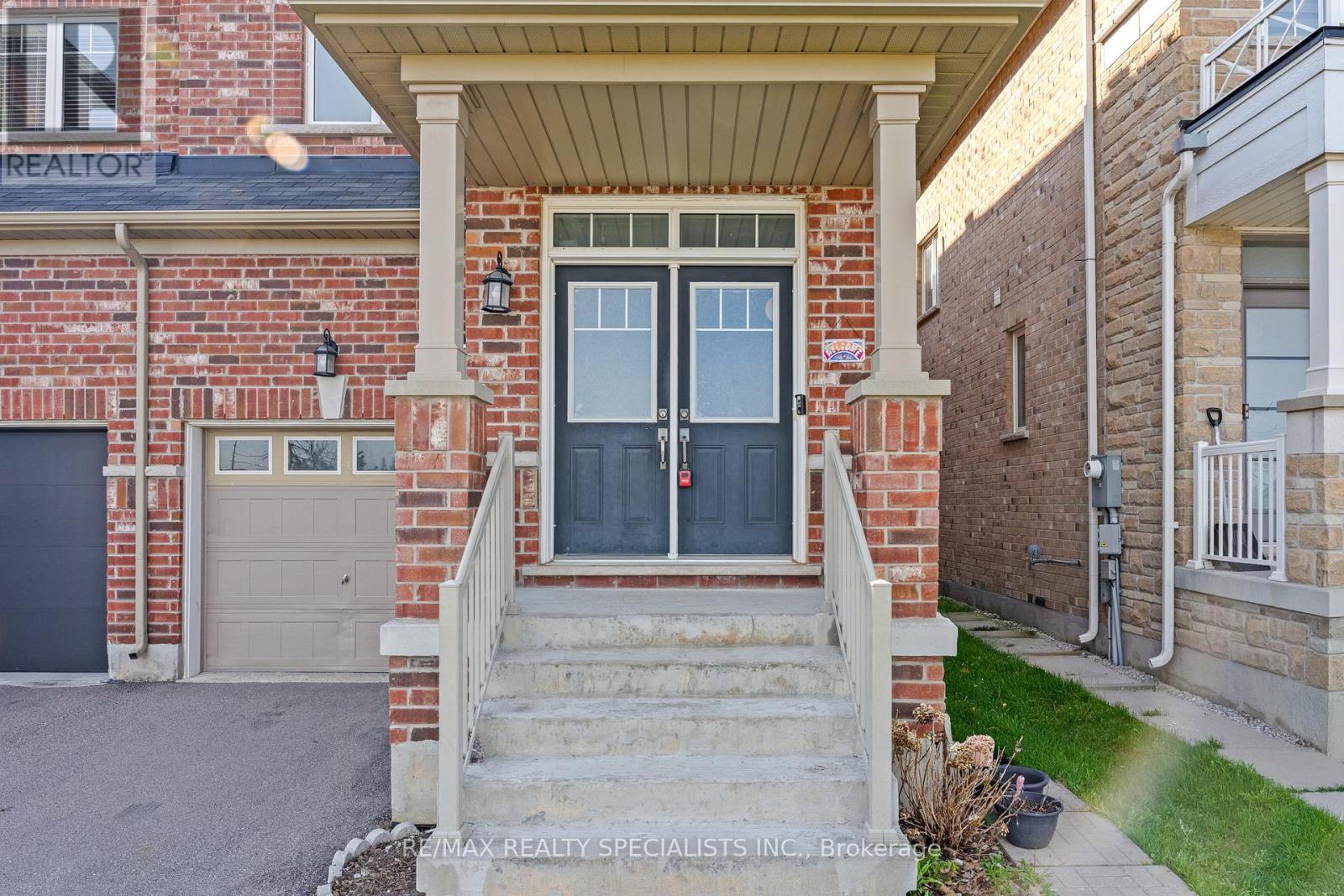 67 BAFFIN CRESCENT - 2