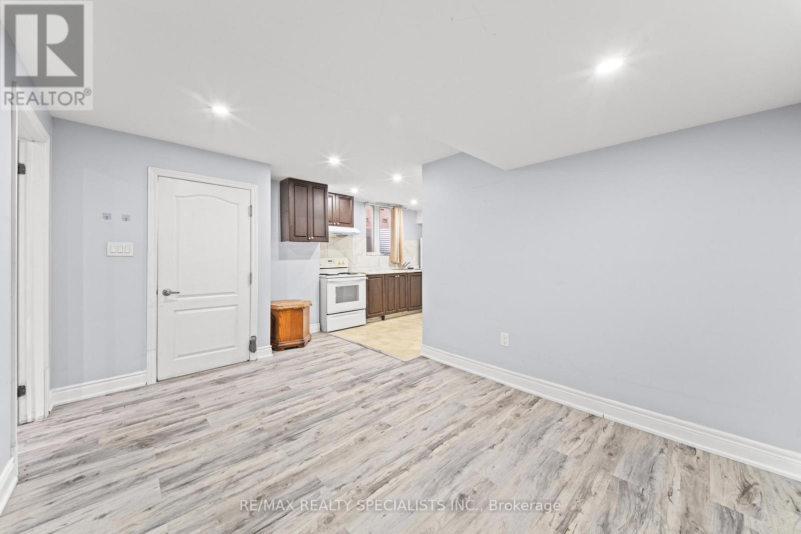 67 BAFFIN CRESCENT - 22