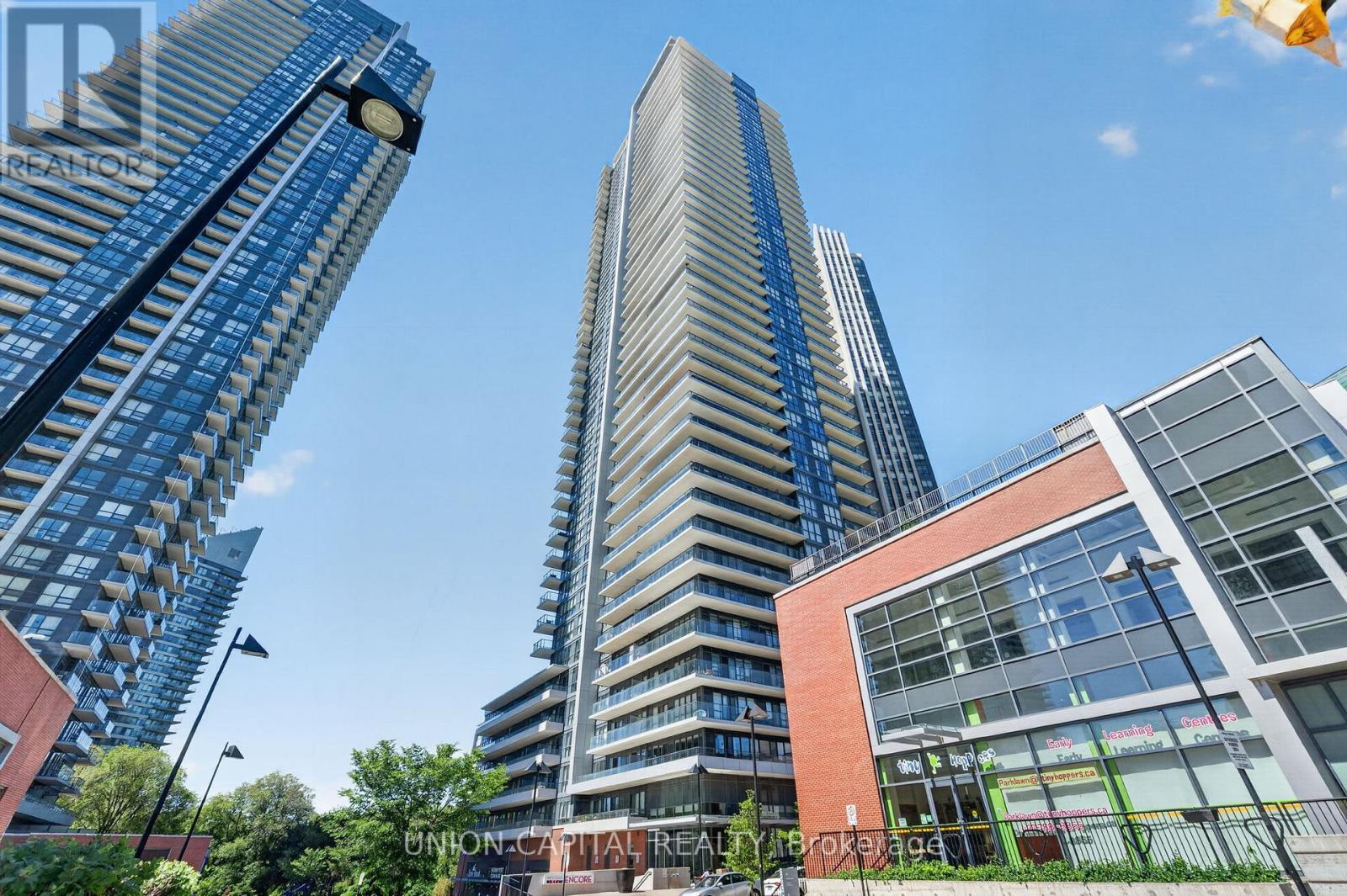 Listing photo of 714 - 10 PARKLAWN ROAD
