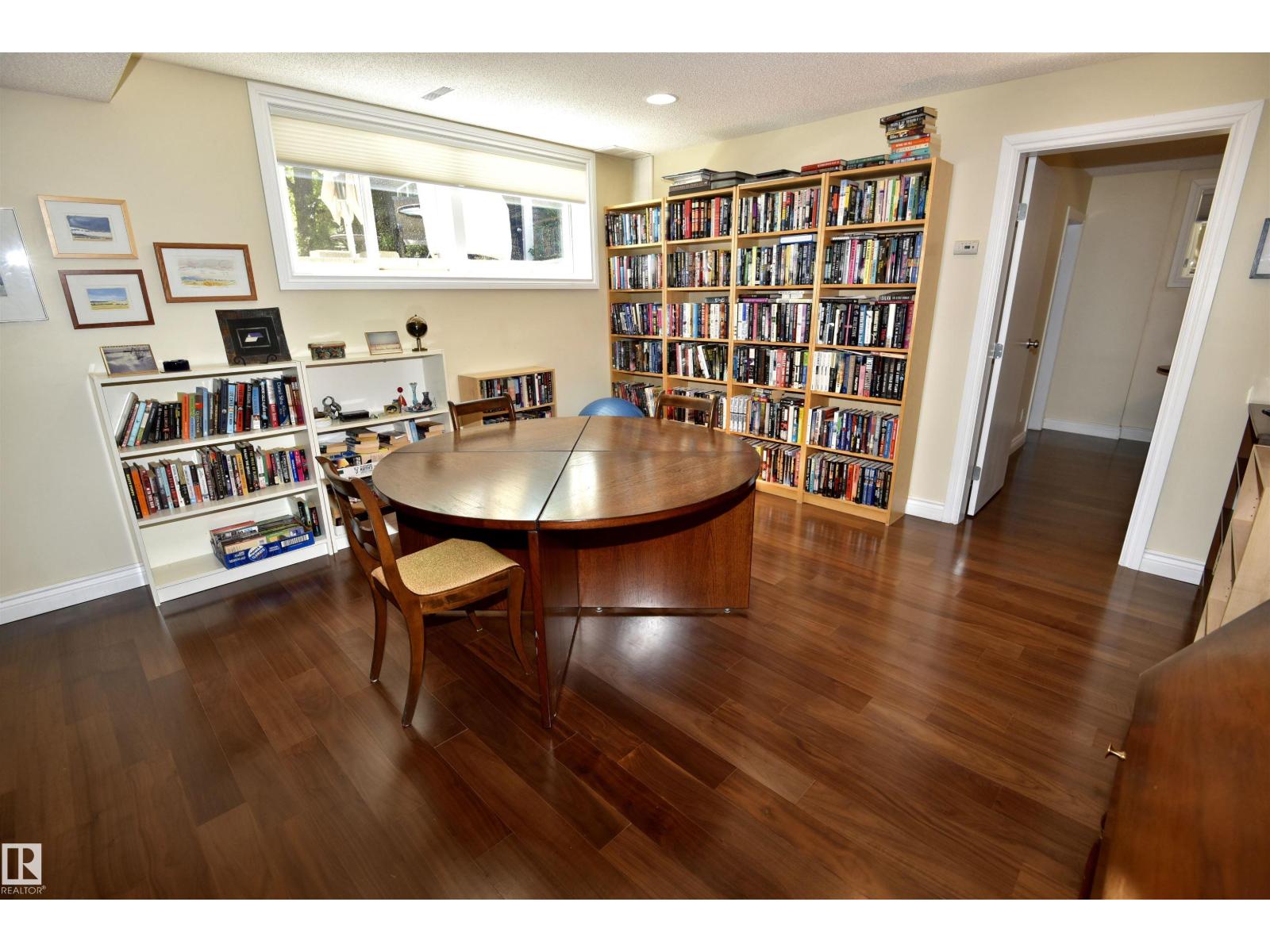 6 st George's CR NW — photo 20