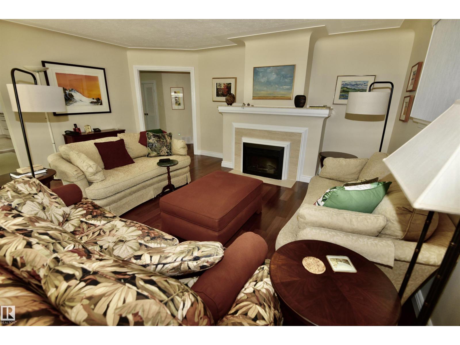 6 st George's CR NW - photo 4
