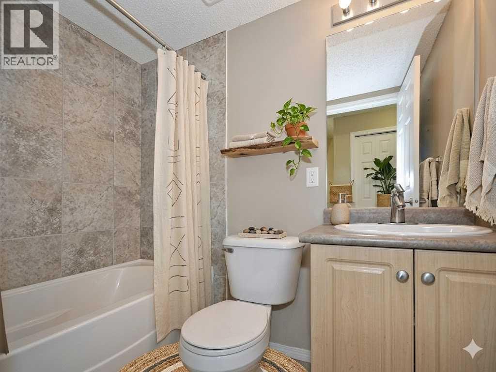 2310, 10 Prestwick Bay SE — photo 12