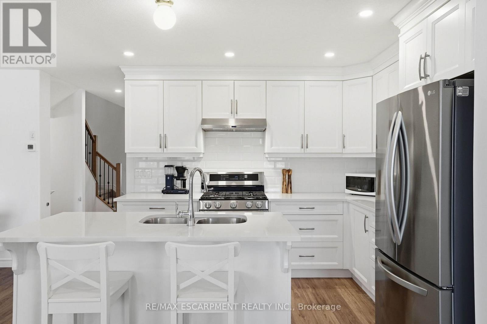 #2 29 SCHUYLER STREET - 12