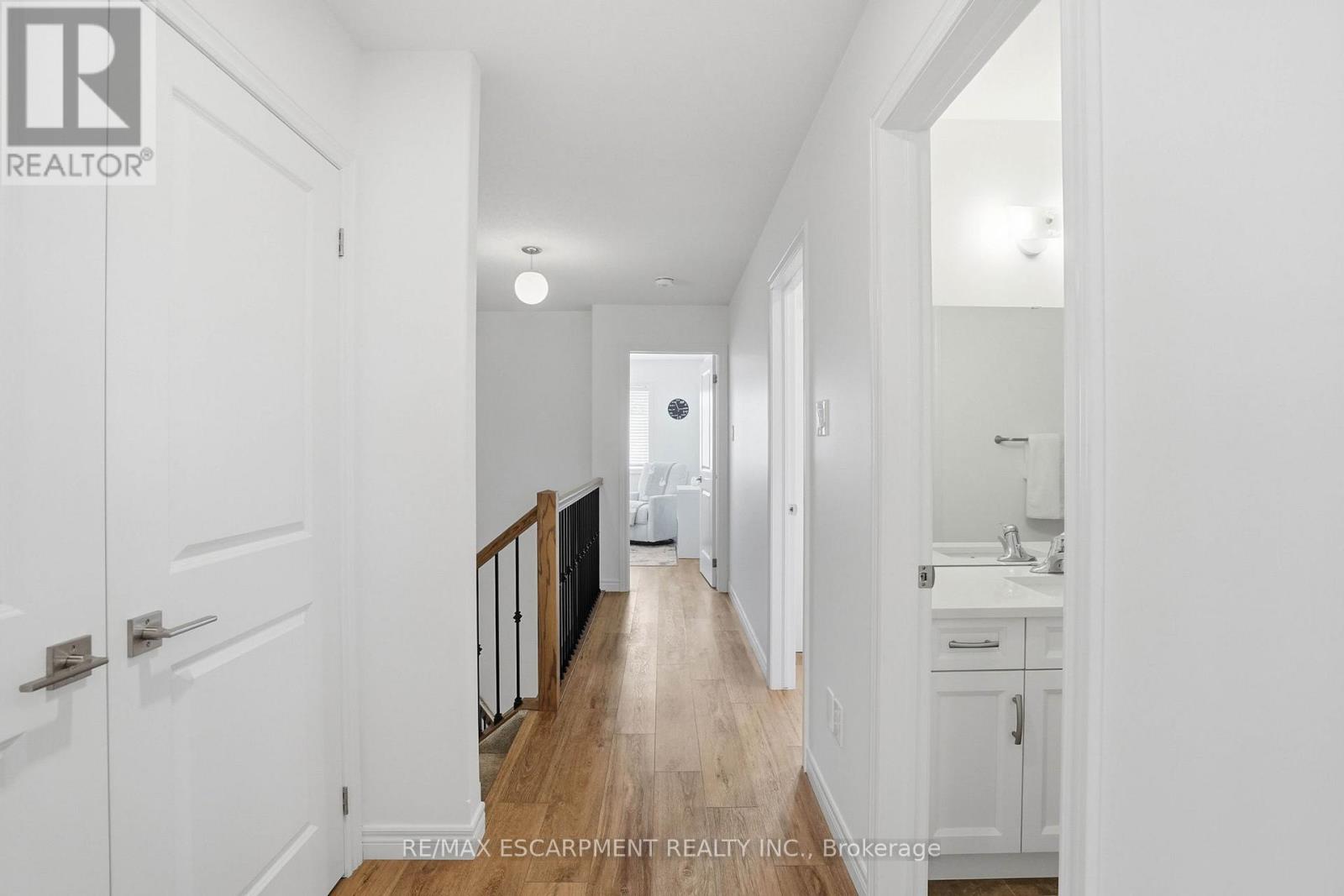 #2 29 SCHUYLER STREET - 17