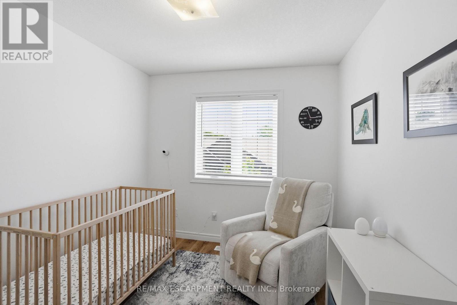 #2 29 SCHUYLER STREET - 27