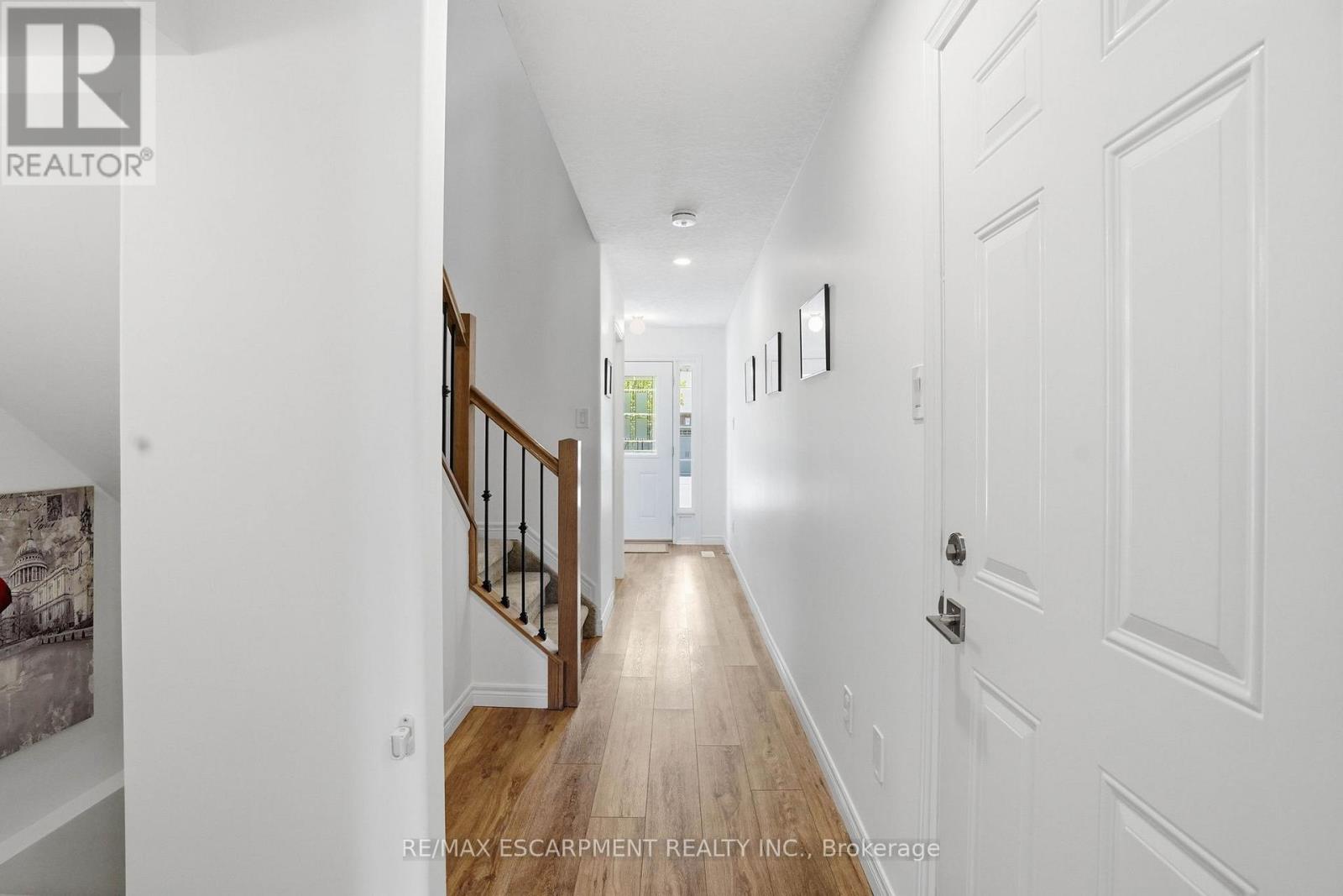 #2 29 SCHUYLER STREET - 7