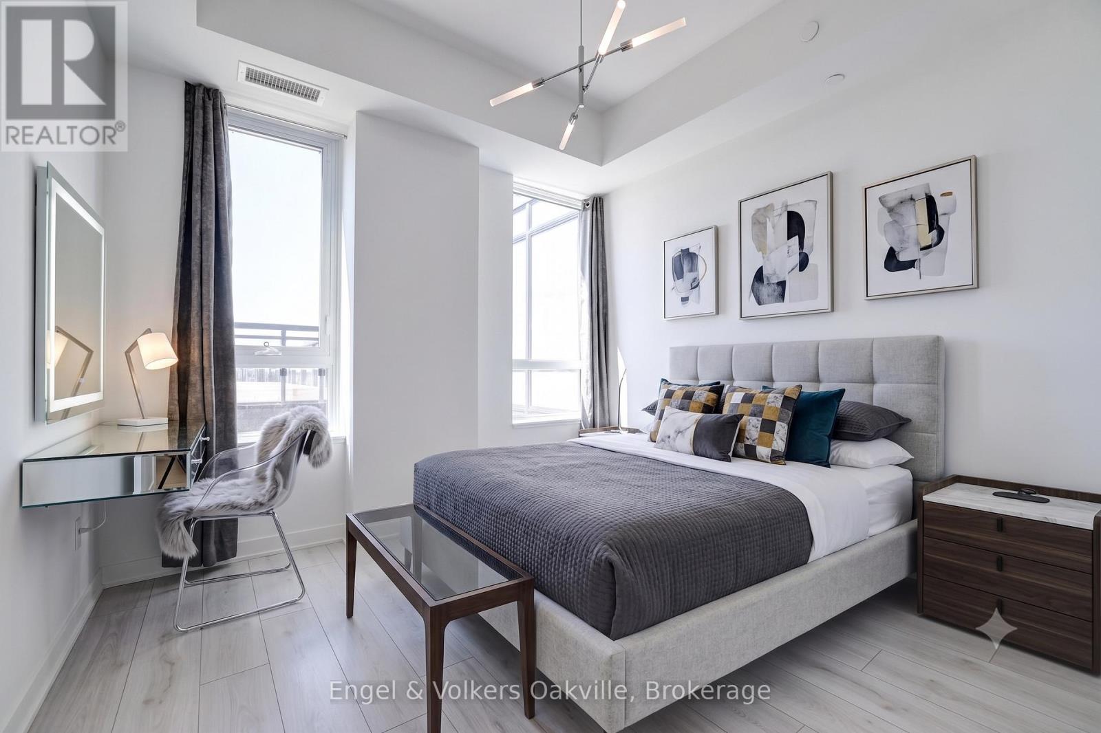 #307 405 DUNDAS STREET W - 16