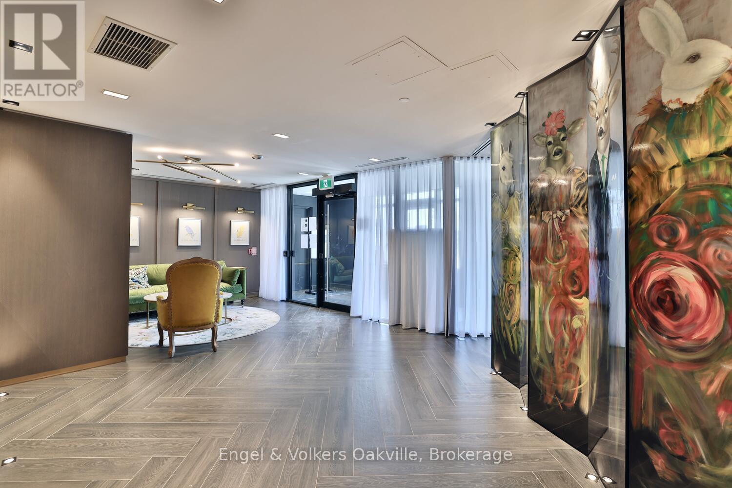 #307 405 DUNDAS STREET W - 4