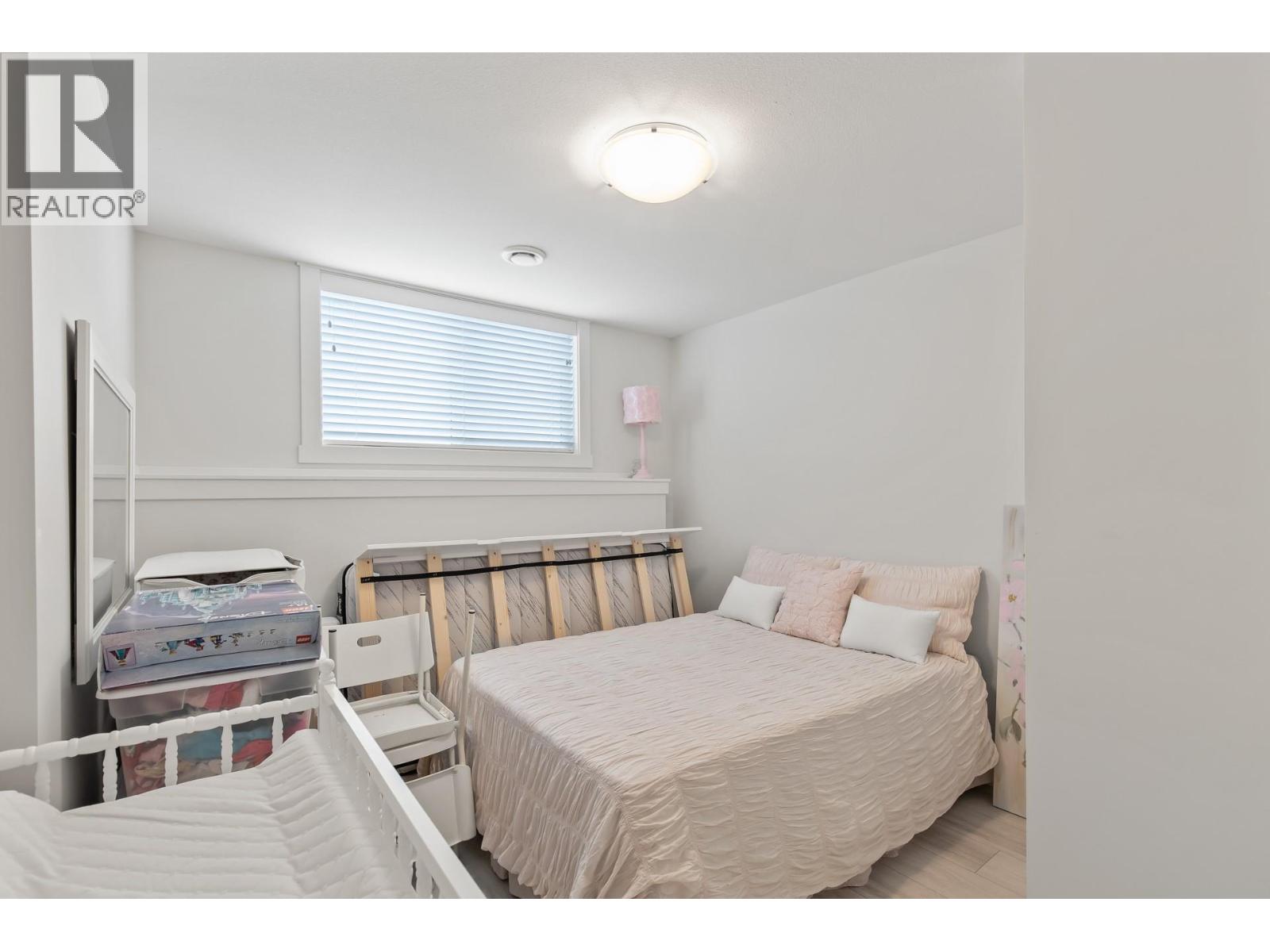  2612 Paramount Drive, West Kelowna