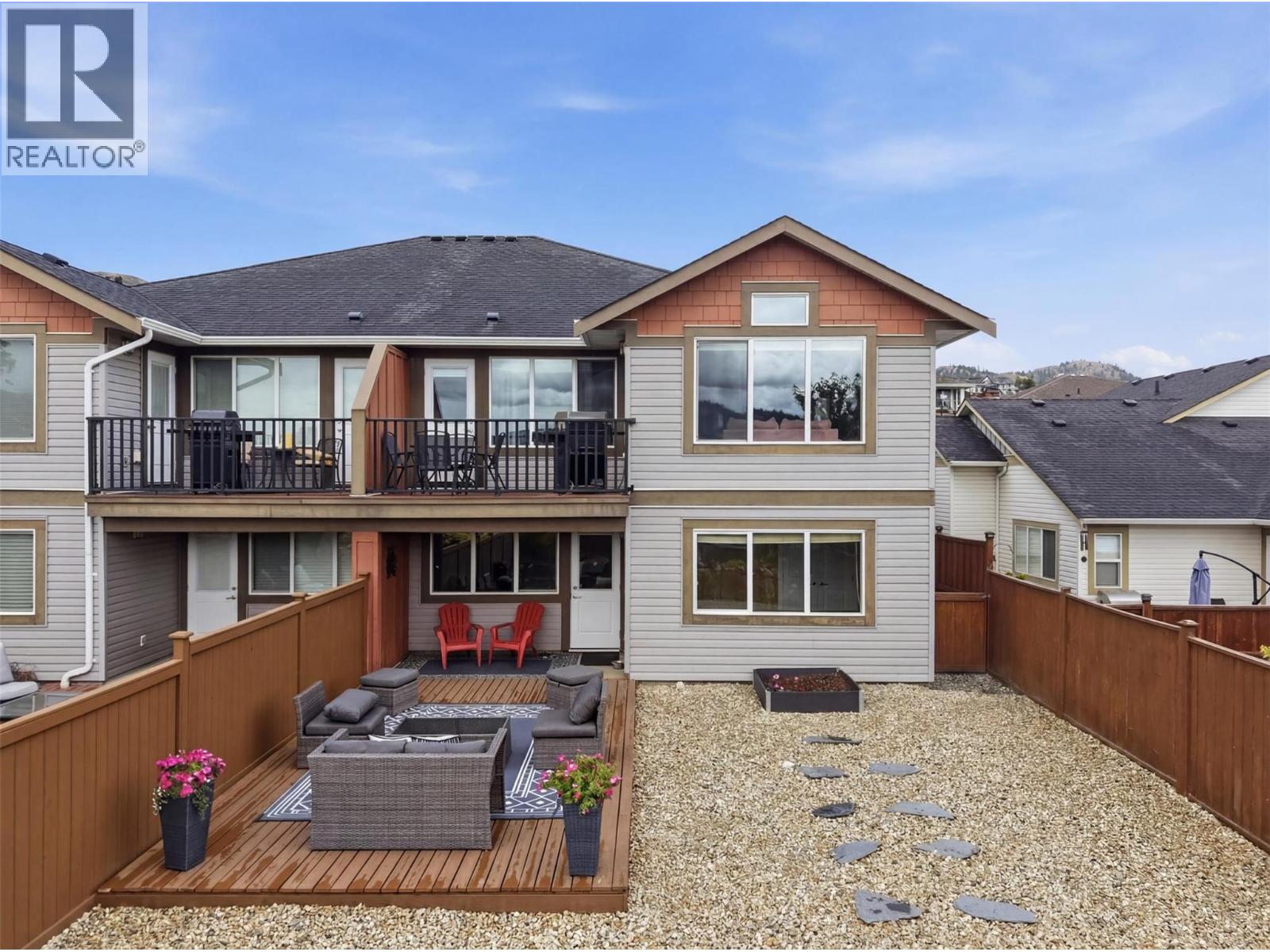 #48 900 Stagecoach Drive - 47