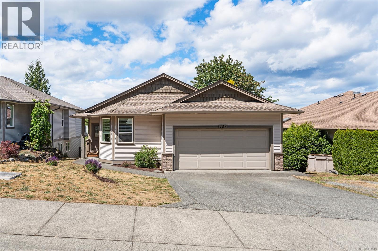 456 Alpen Way - 1