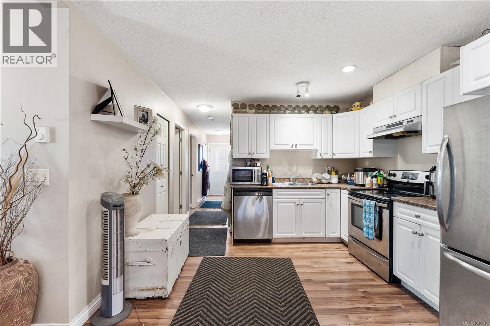 456 Alpen Way - 47