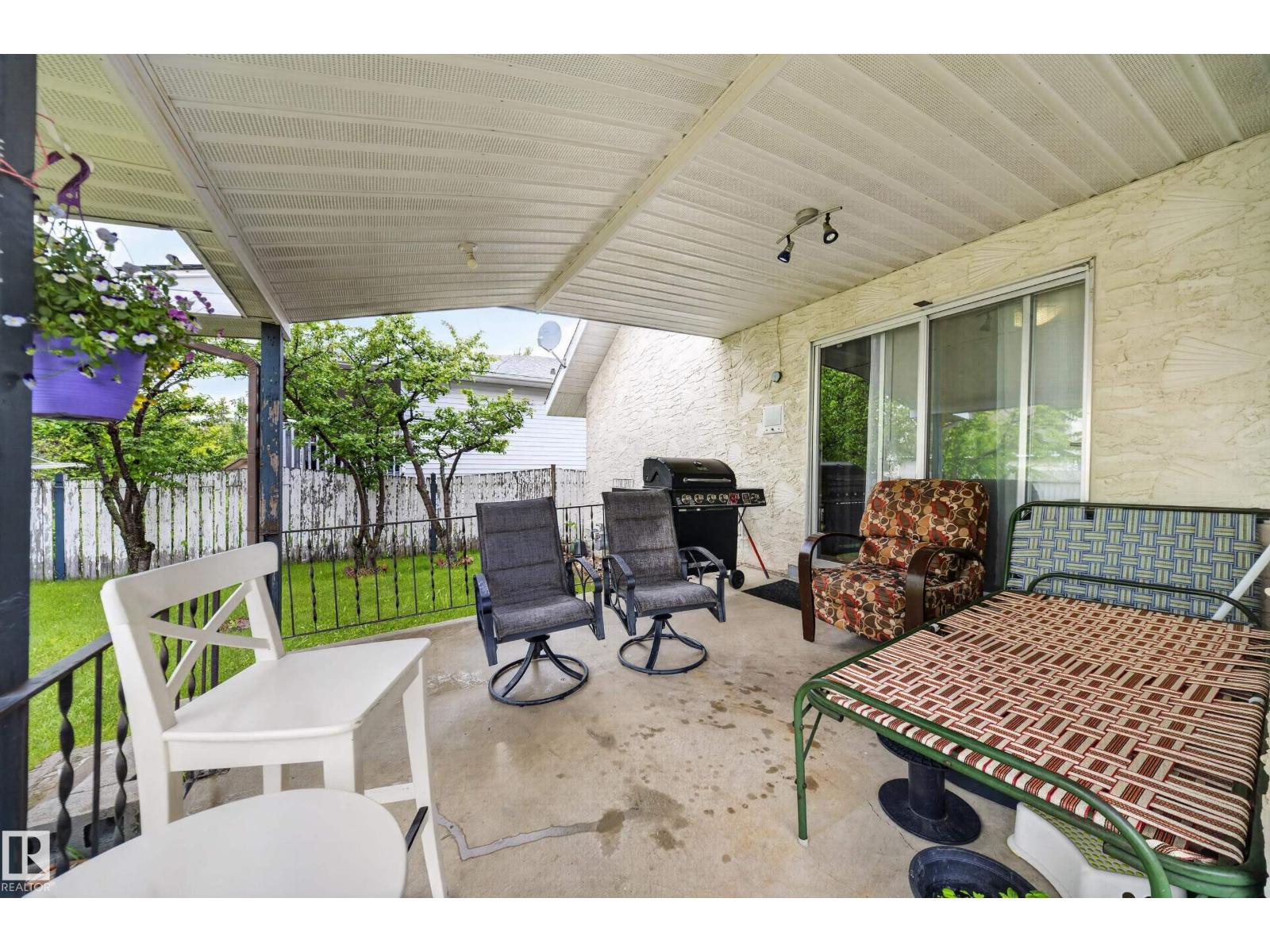 34 GRAND MEADOW CR NW - 35