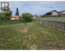 700 99 Avenue, Dawson Creek, BC V1G1T4 Photo 15