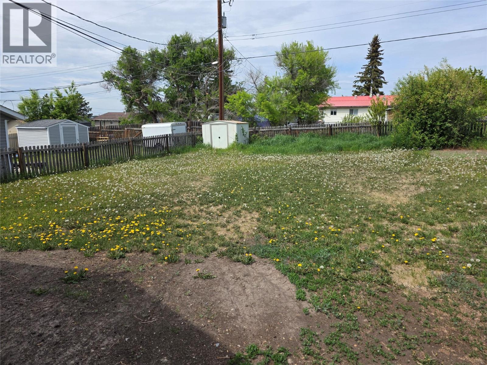 700 99 Avenue - 14