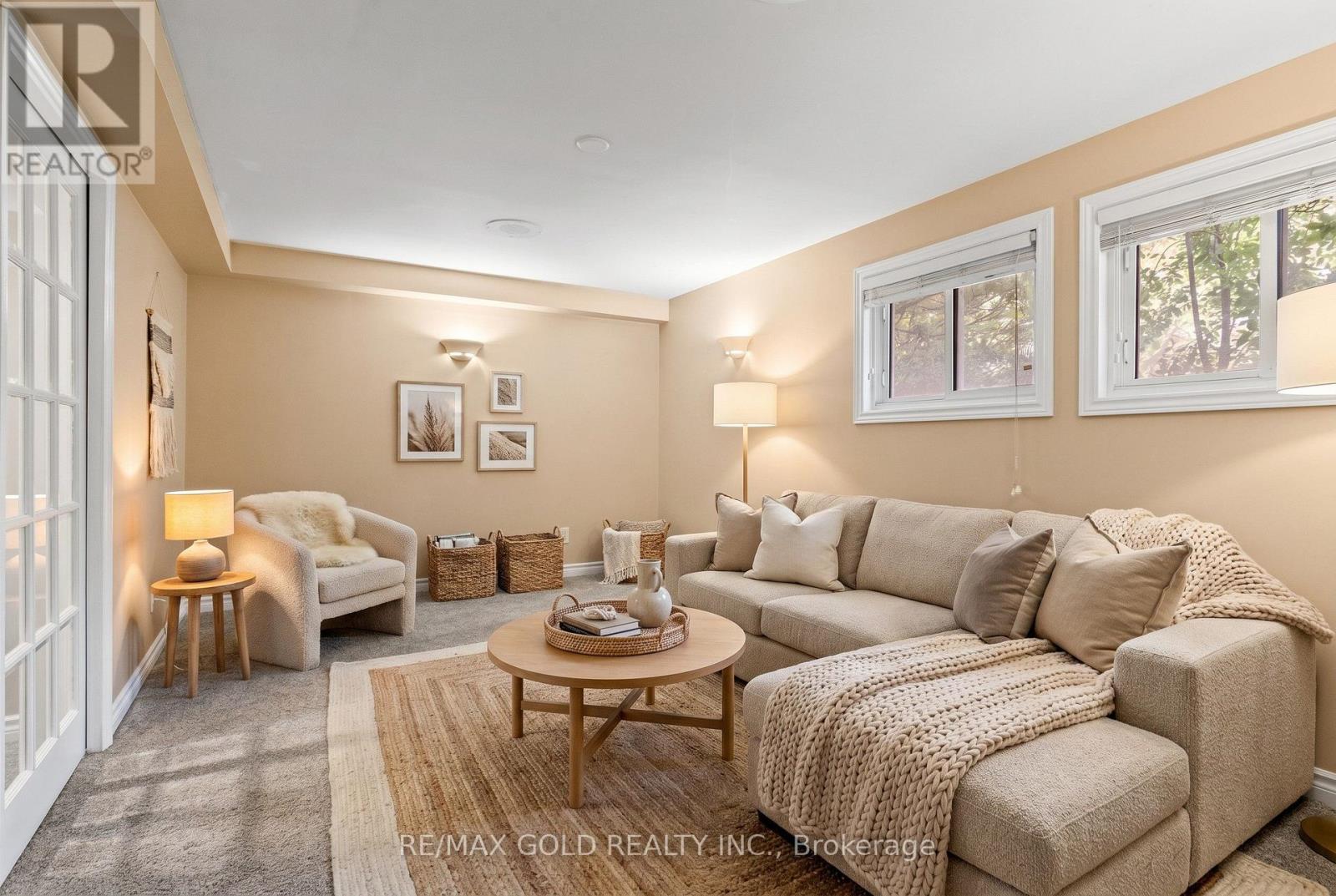 1588 ALDERSBROOK ROAD - 26