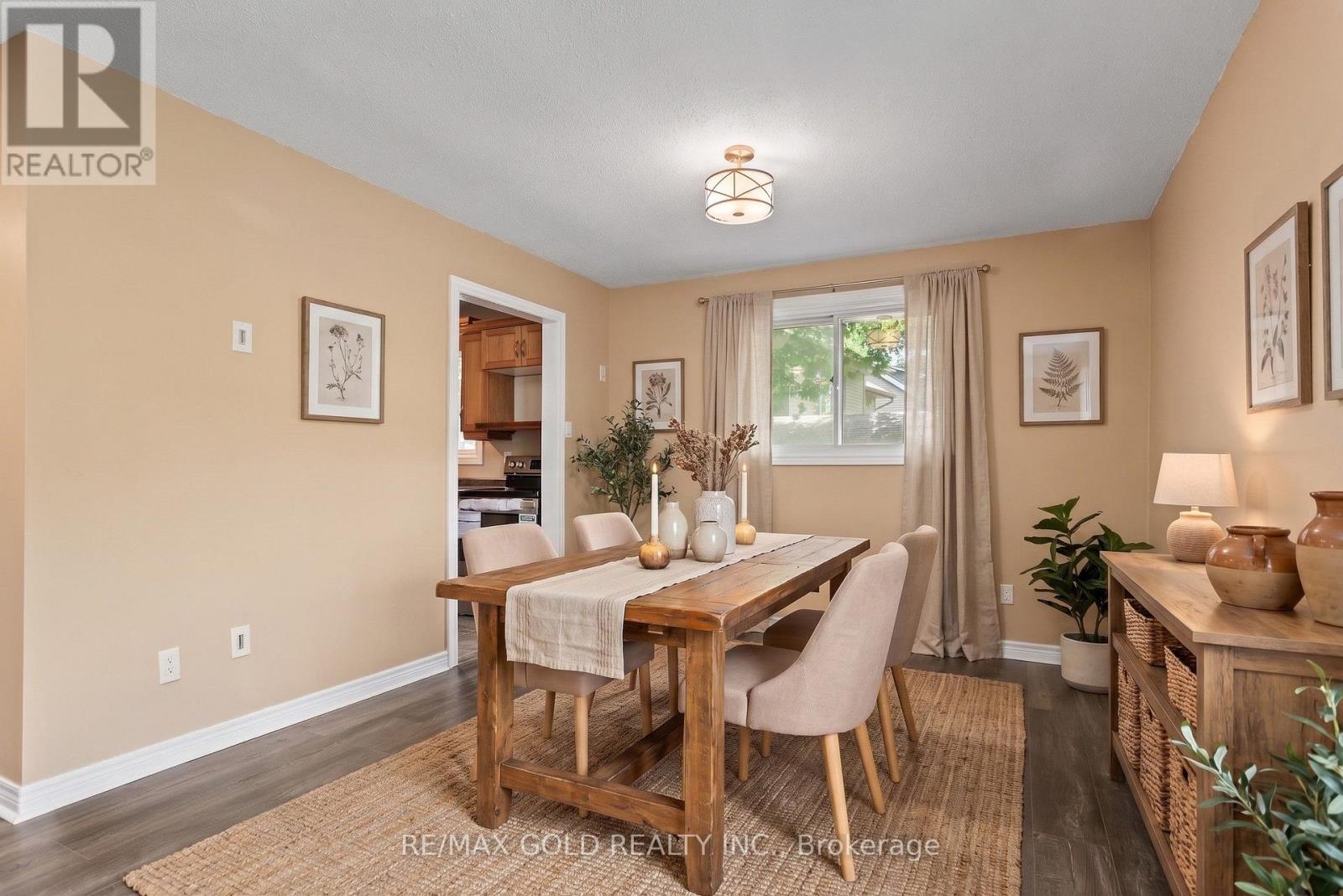 1588 ALDERSBROOK ROAD - 7