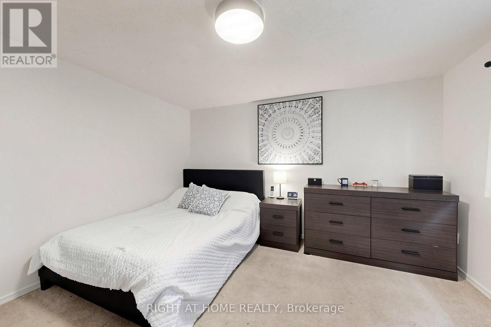 310 SHAMROCK COURT - Image 15