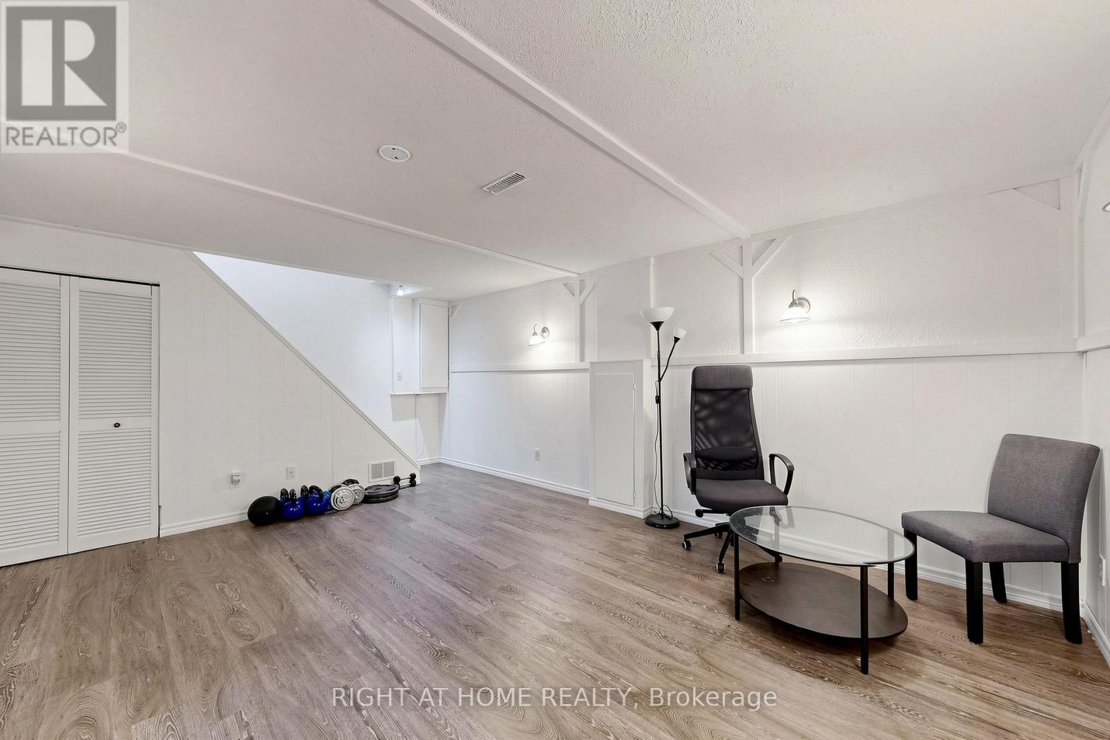 310 SHAMROCK COURT - Image 22