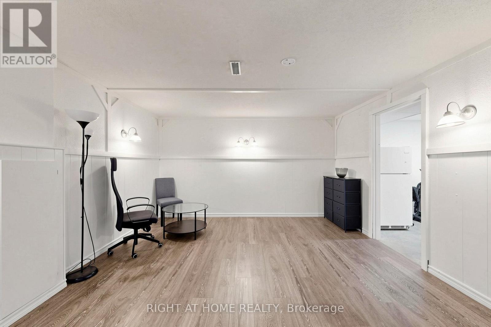 310 SHAMROCK COURT - Image 23