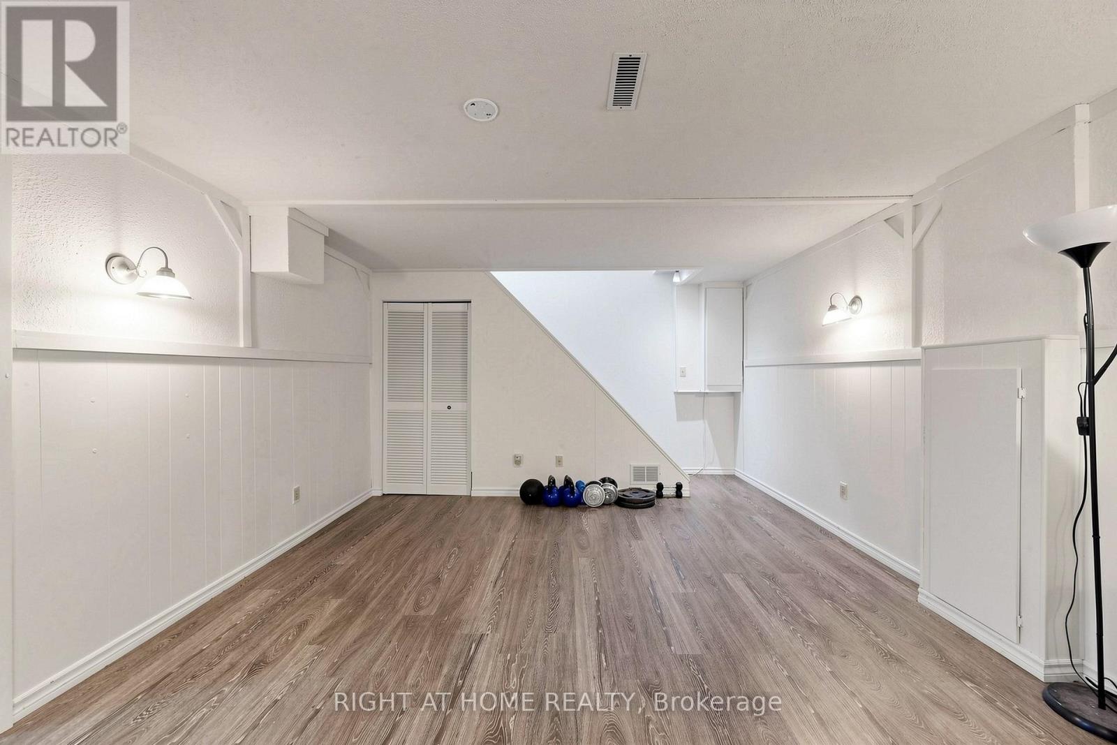 310 SHAMROCK COURT - Image 25