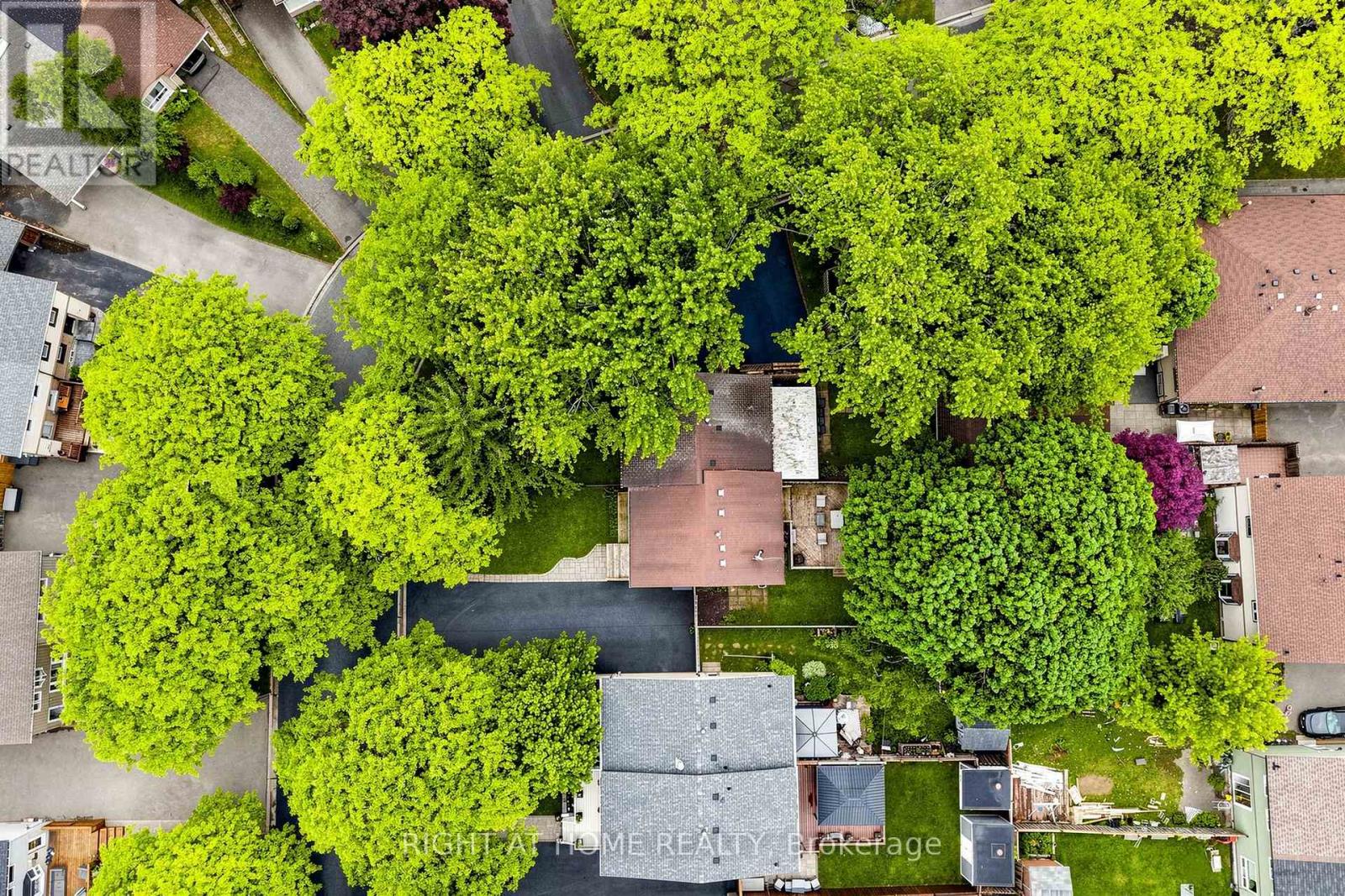 310 SHAMROCK COURT - Image 33