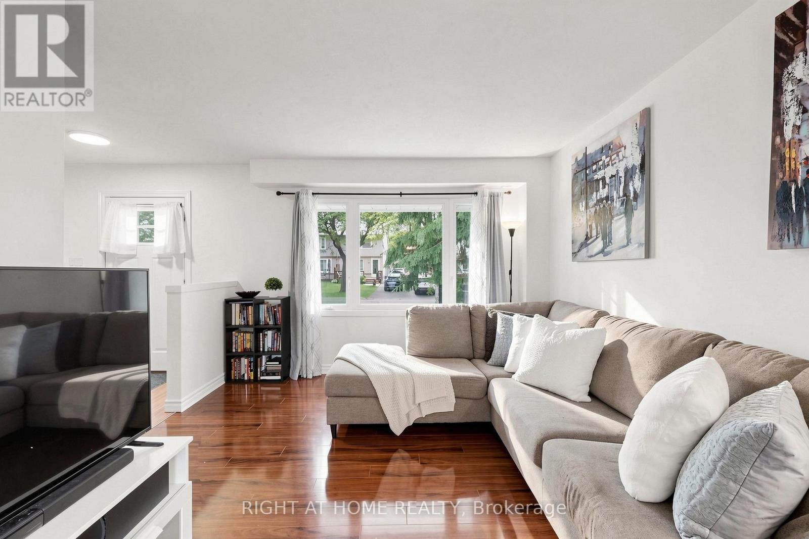 310 SHAMROCK COURT - Image 6