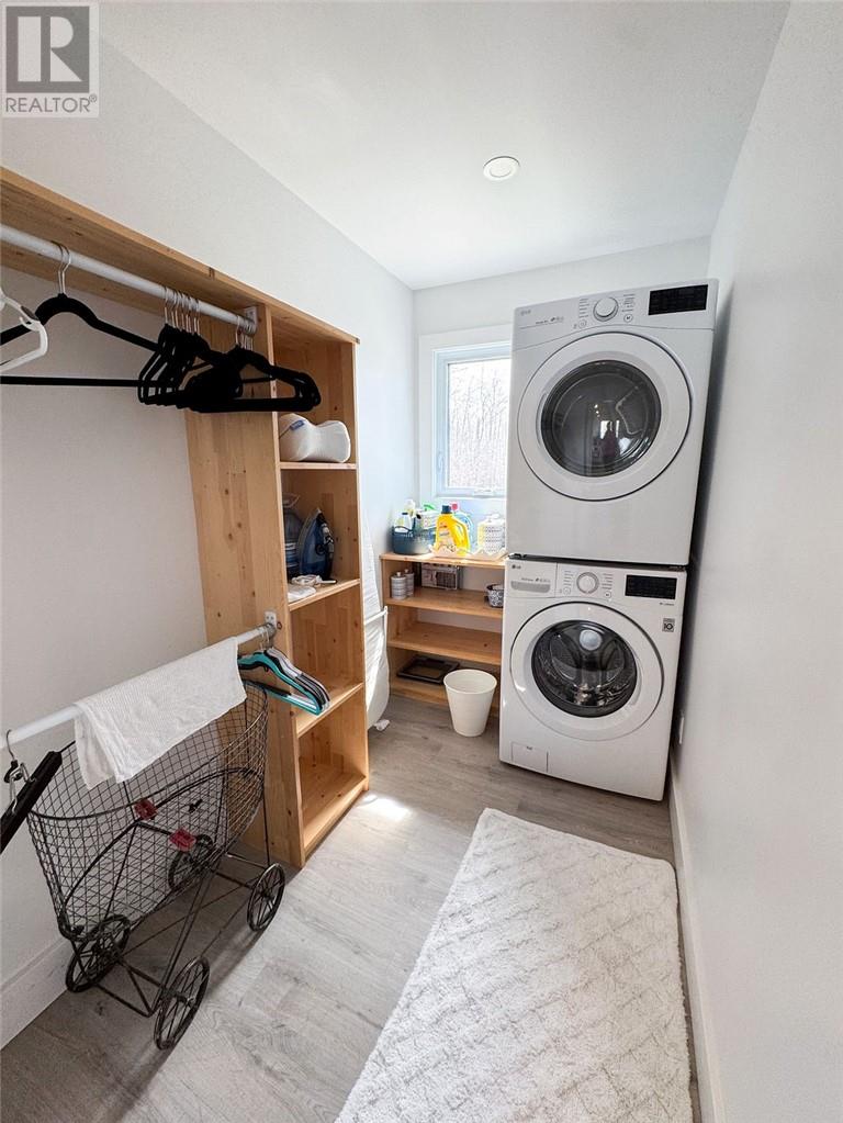 245 Grandor Rd - 27