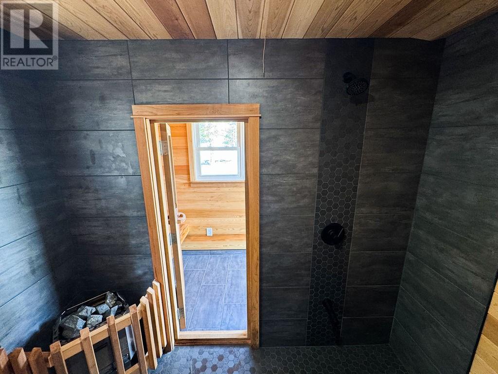 245 Grandor Rd - 34