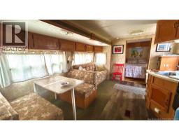 16 Du Campeur, Chiasson Office, NB E8S2S8 Photo 24