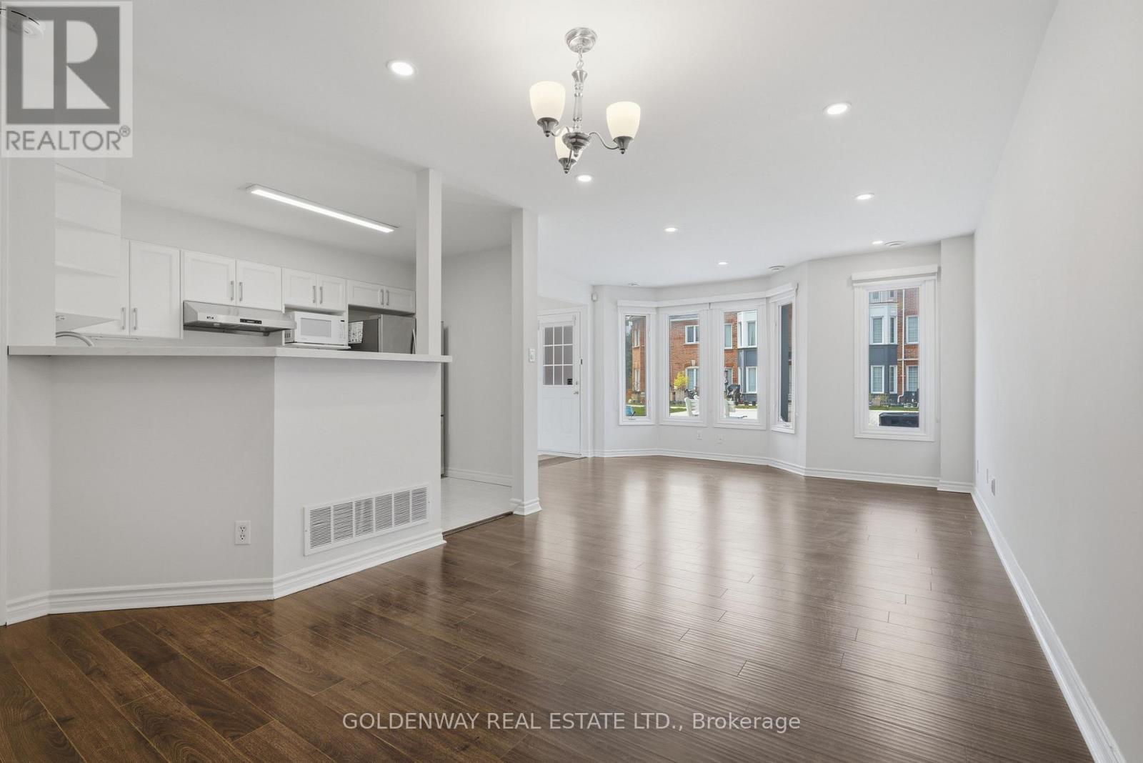#63 151 TOWNSGATE DRIVE - 31