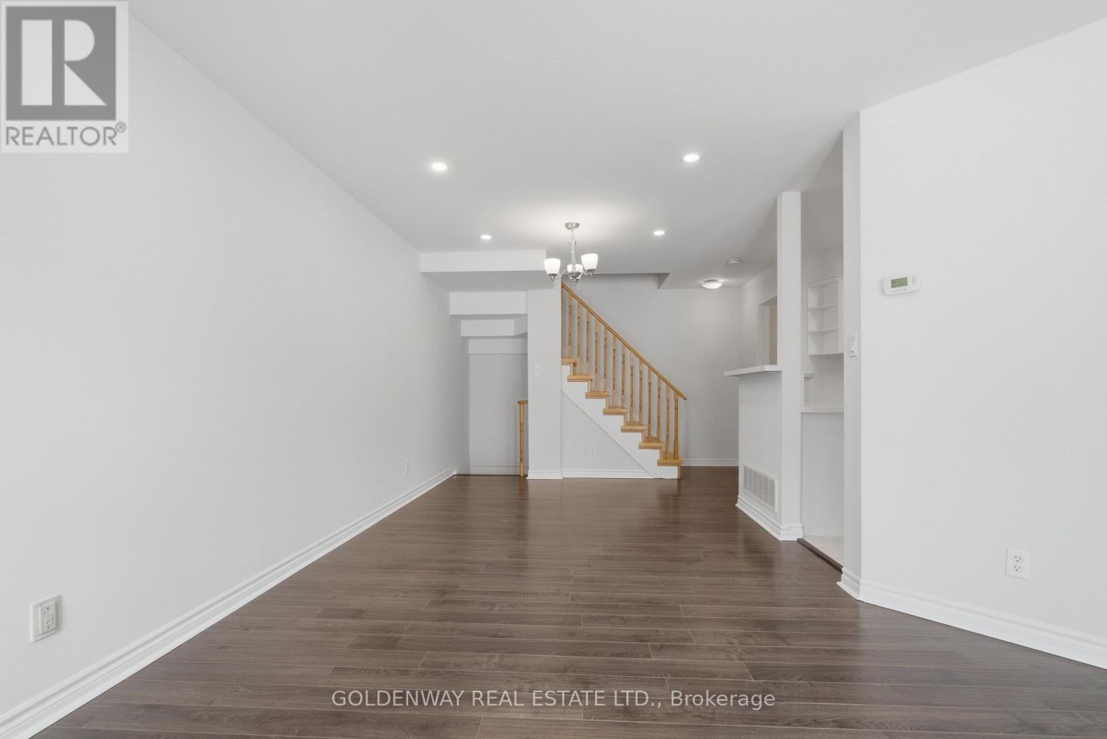 #63 151 TOWNSGATE DRIVE - 33