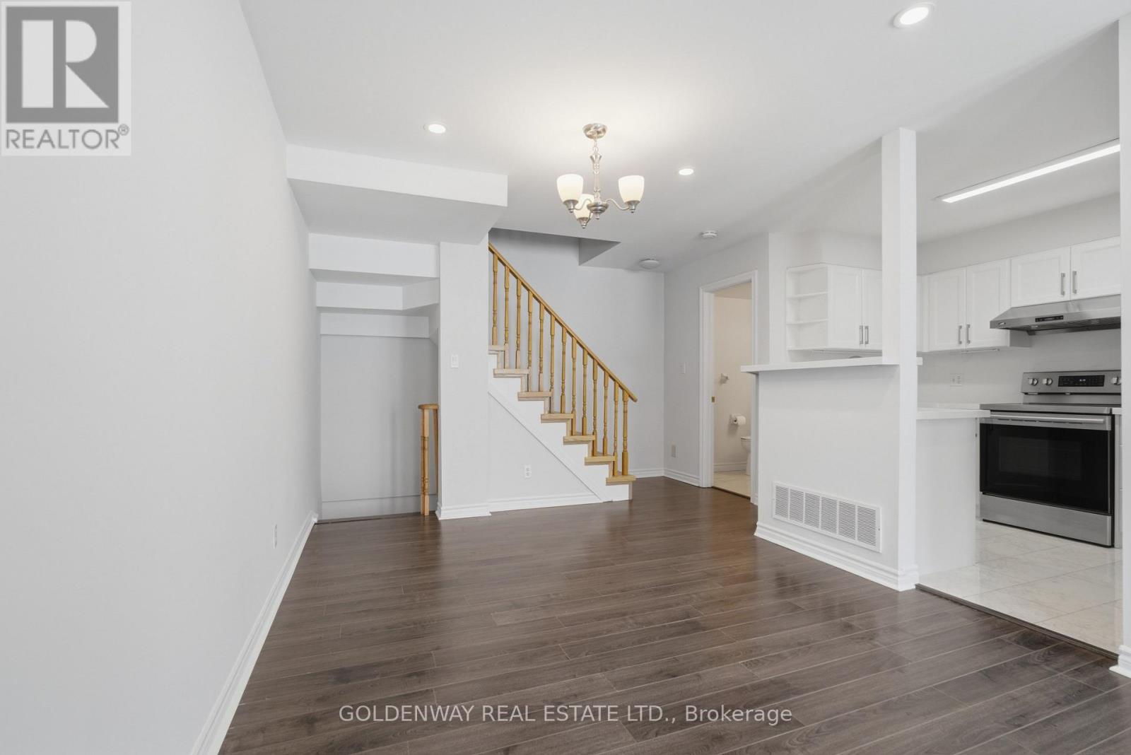 #63 151 TOWNSGATE DRIVE - 34
