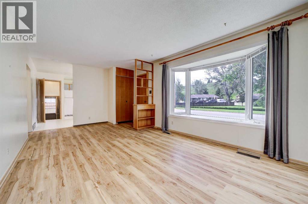 461 Main Street — photo 7