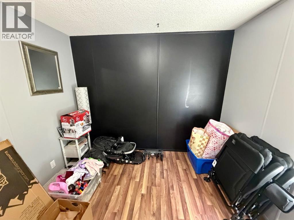 10409 Homestead Way — photo 31